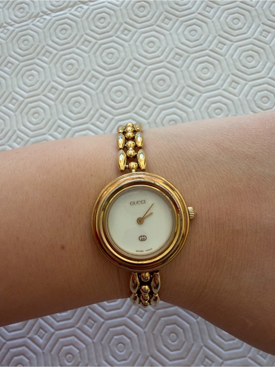 Gucci Accessories - Authentic vintage Gucci Model 11/12.2 quartz watch